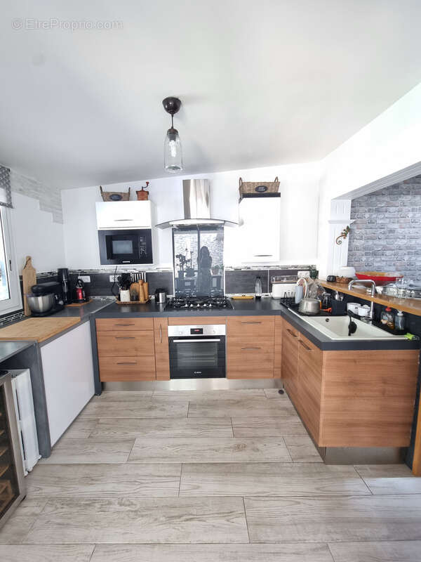 Maison à SAINTE-SUZANNE