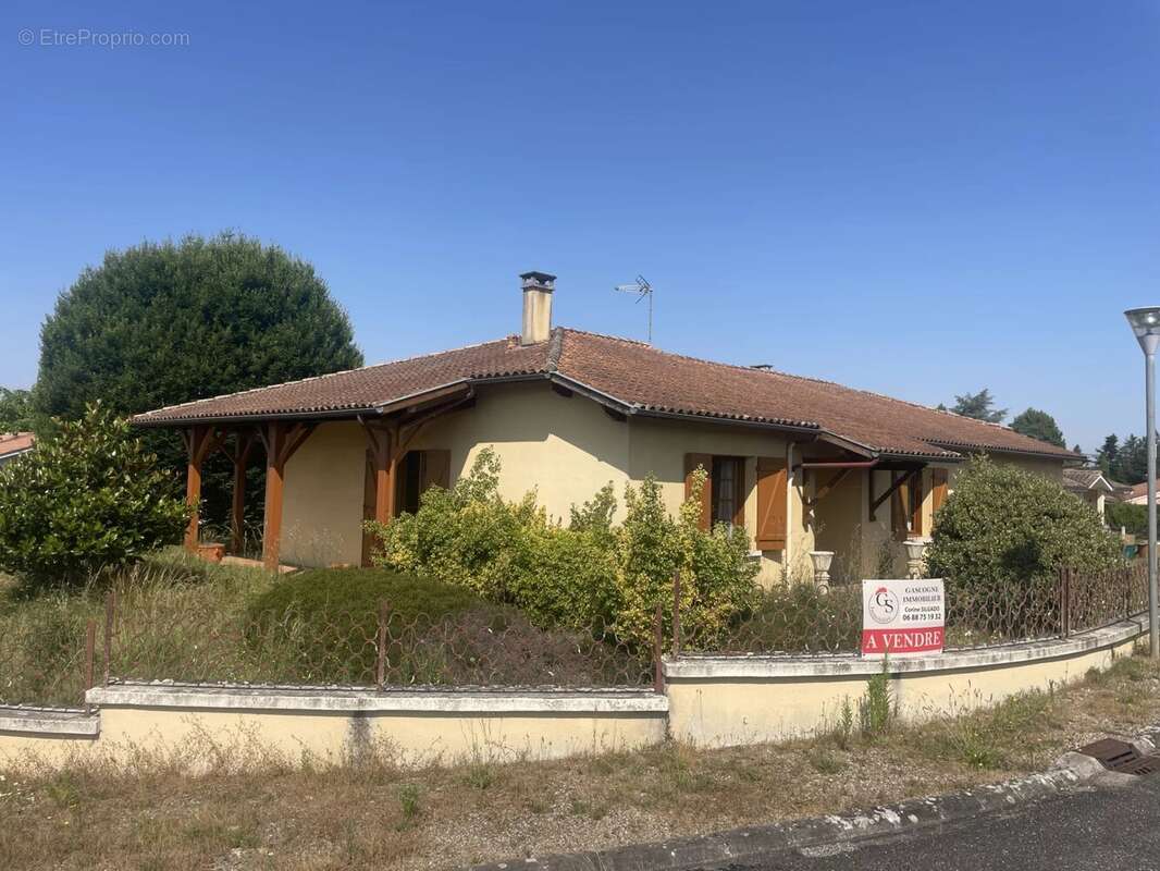 Maison à CASTELJALOUX