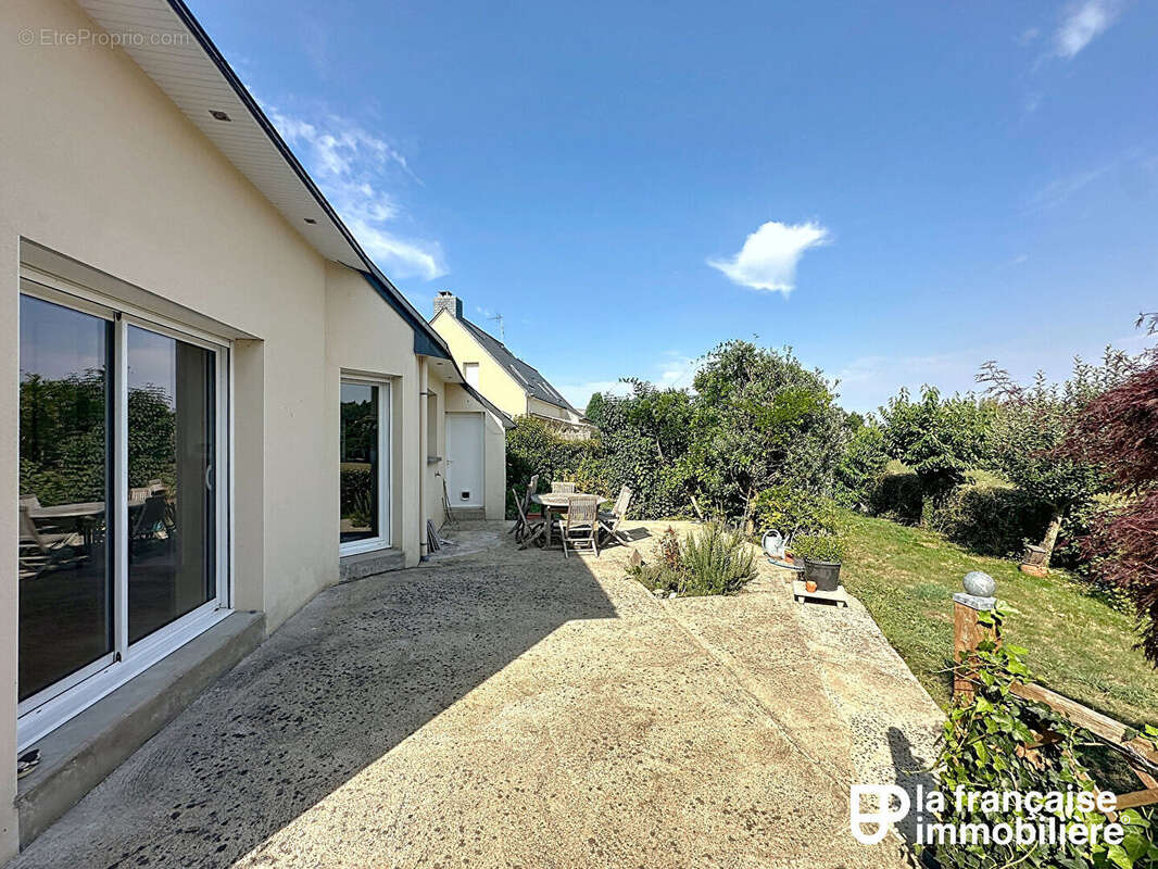 Maison à CORPS-NUDS