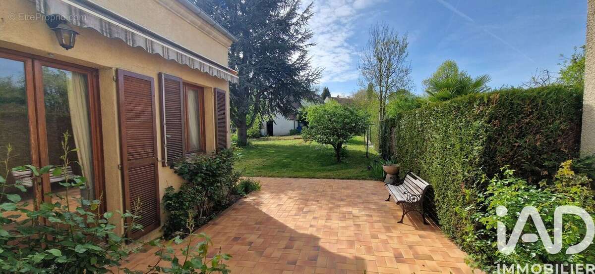 Photo 3 - Maison à MARINES