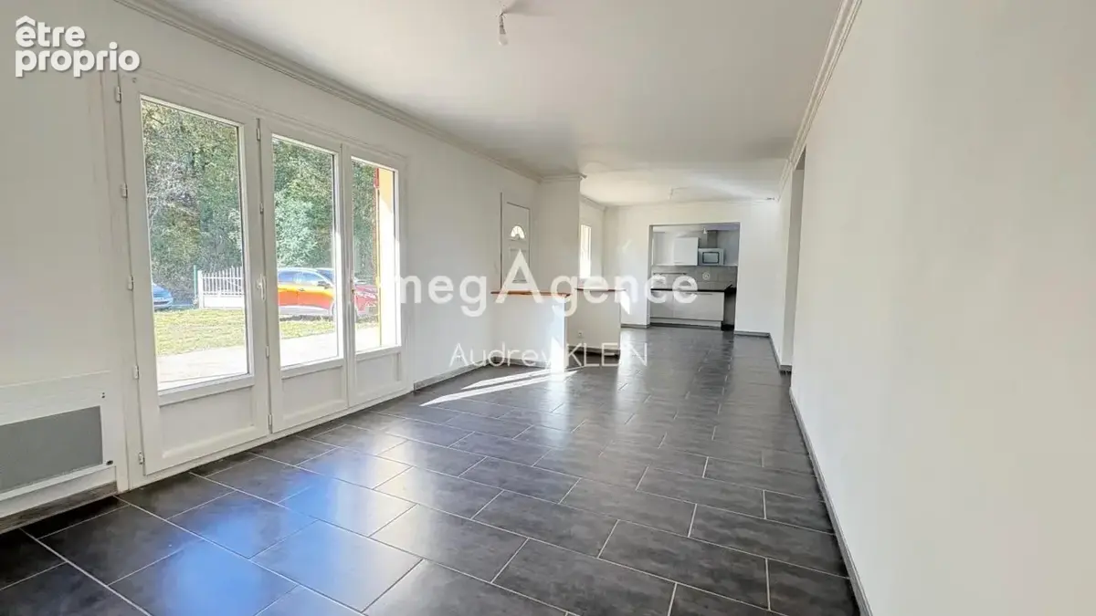 Maison lumineuse 3 chambres, grand jardin de 1 617 m² et combles aménageables - photo 6