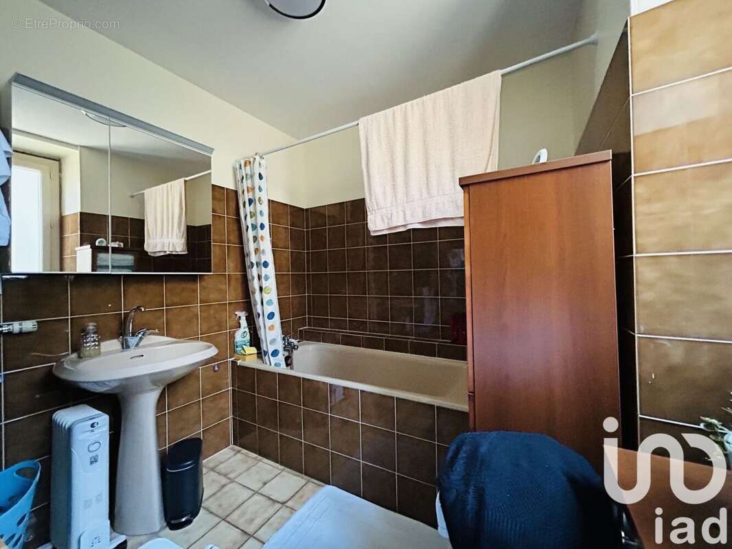 Photo 8 - Maison à SAINT-MARTIN-SUR-ARMANCON