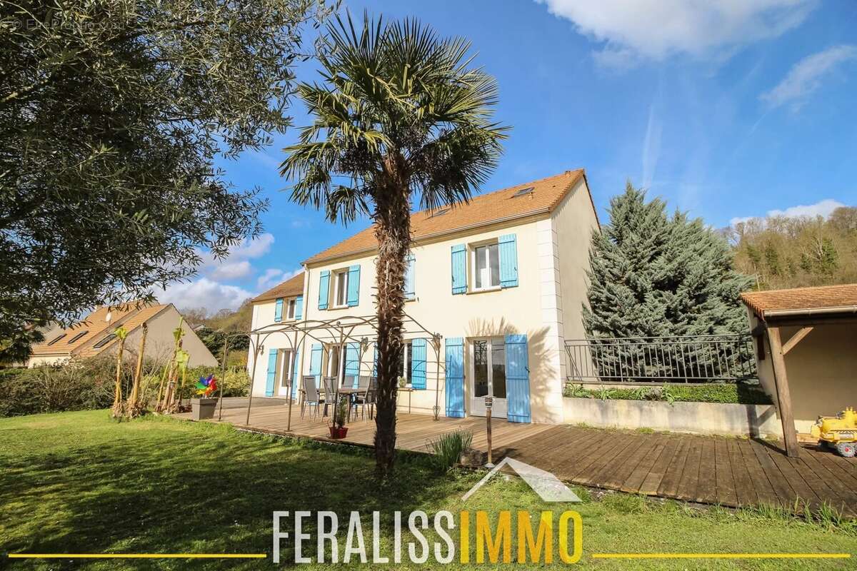 Maison à VAUX-SUR-SEINE