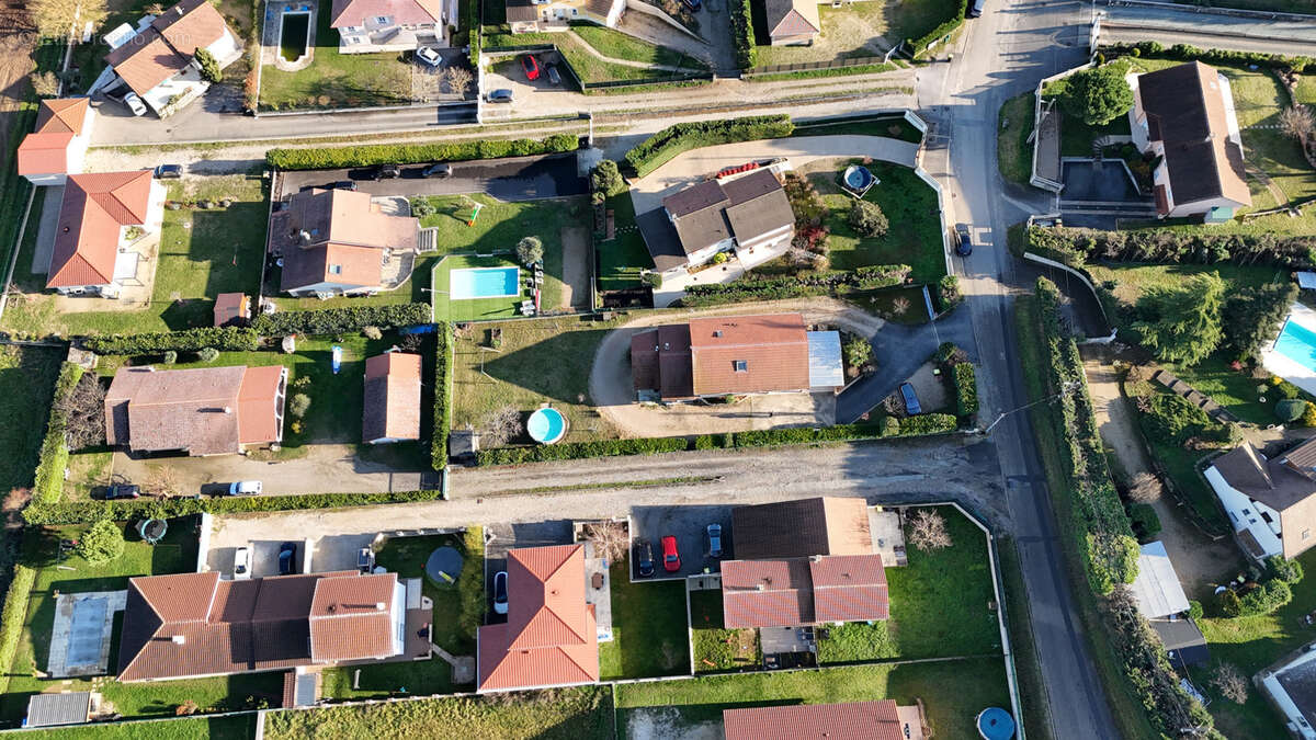 Maison à CHAMAGNIEU