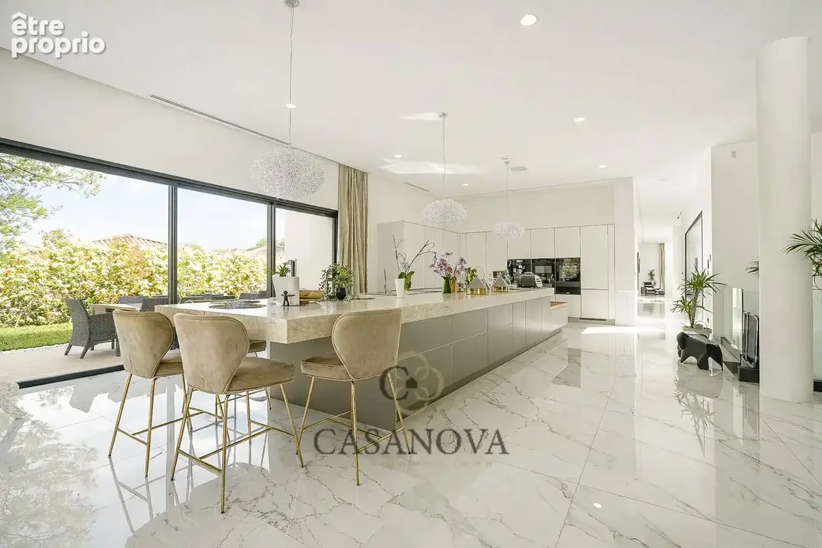 Villa contemporaine exceptionnelle de 1 300 m²  Domaine des Vautes - photo 6