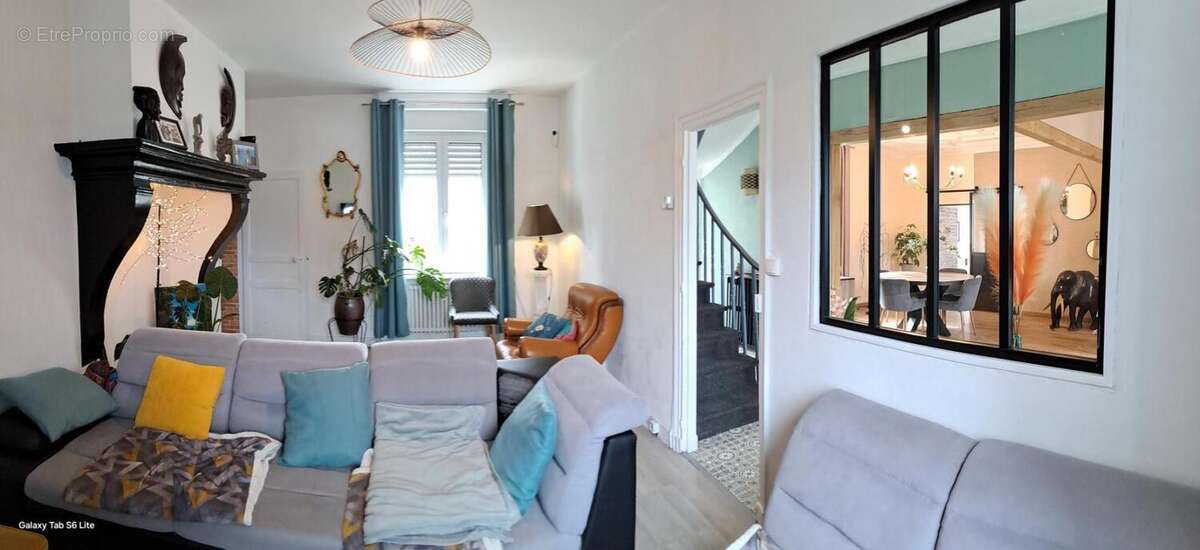 Maison à LE VIVIER-SUR-MER