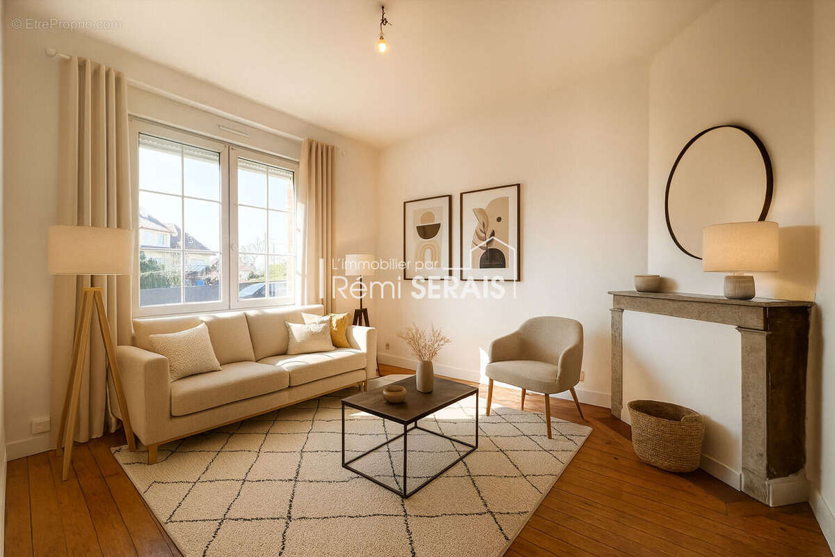 Maison à SAINT-GEORGES-DES-GROSEILLERS