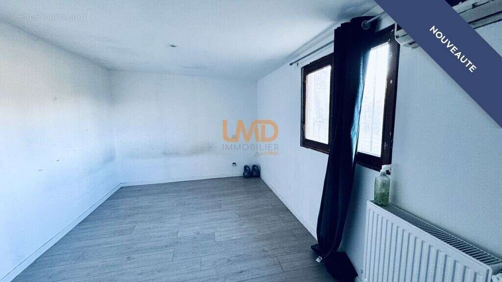 Maison à CAUMONT-SUR-DURANCE