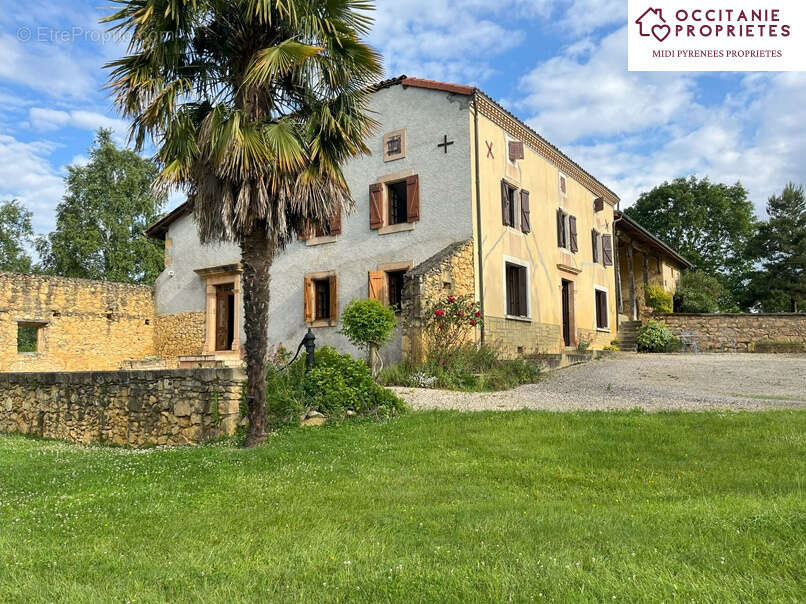 Maison à CARDEILHAC