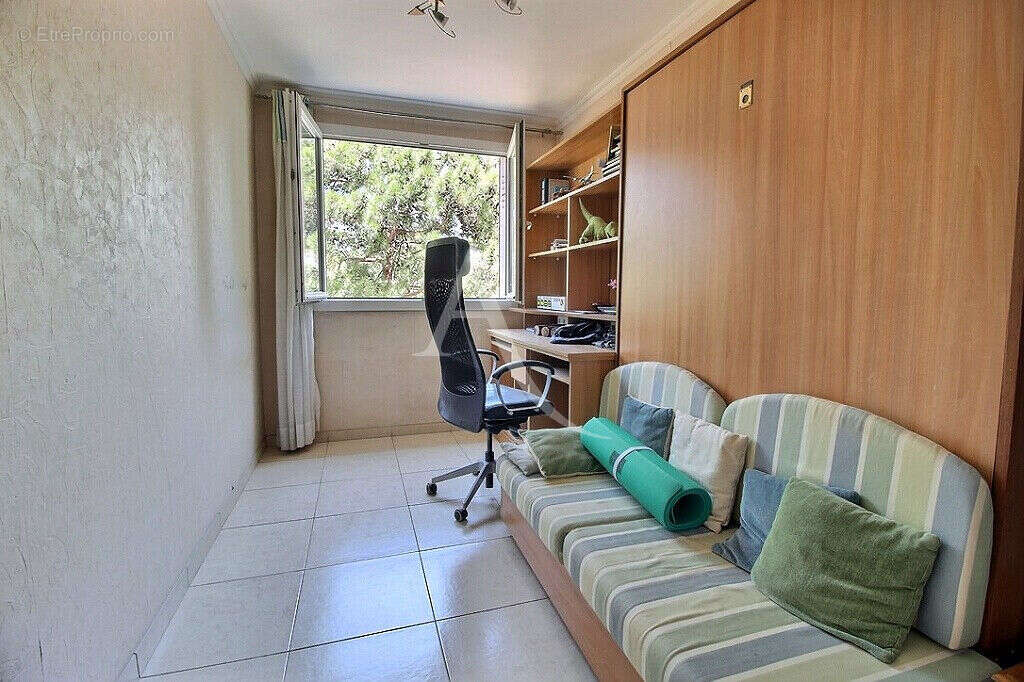 Exclusivite marseille 9 - secteur mazargues ? traverse du puits - appartement 2 chambres - traversant - lumineux - calme absolu  - photo 9