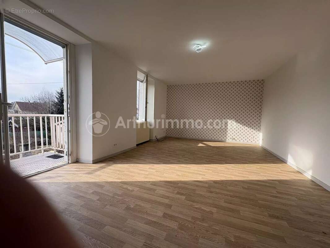 Appartement à SELONCOURT