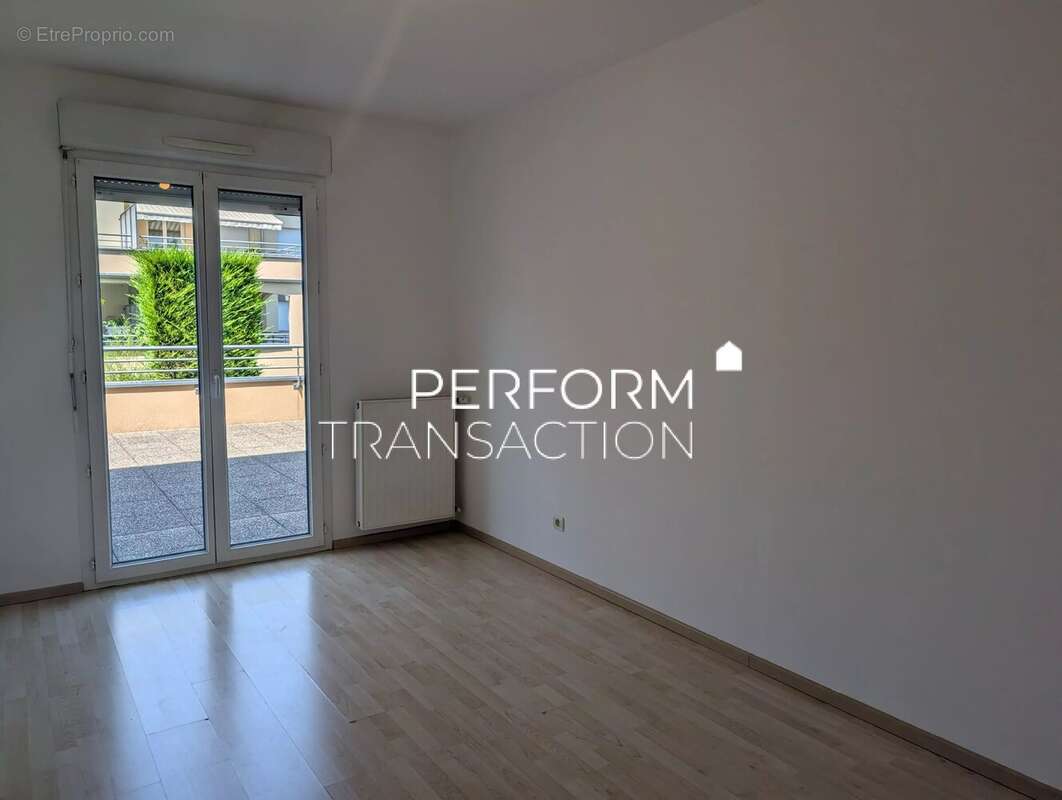 Appartement à SASSENAGE