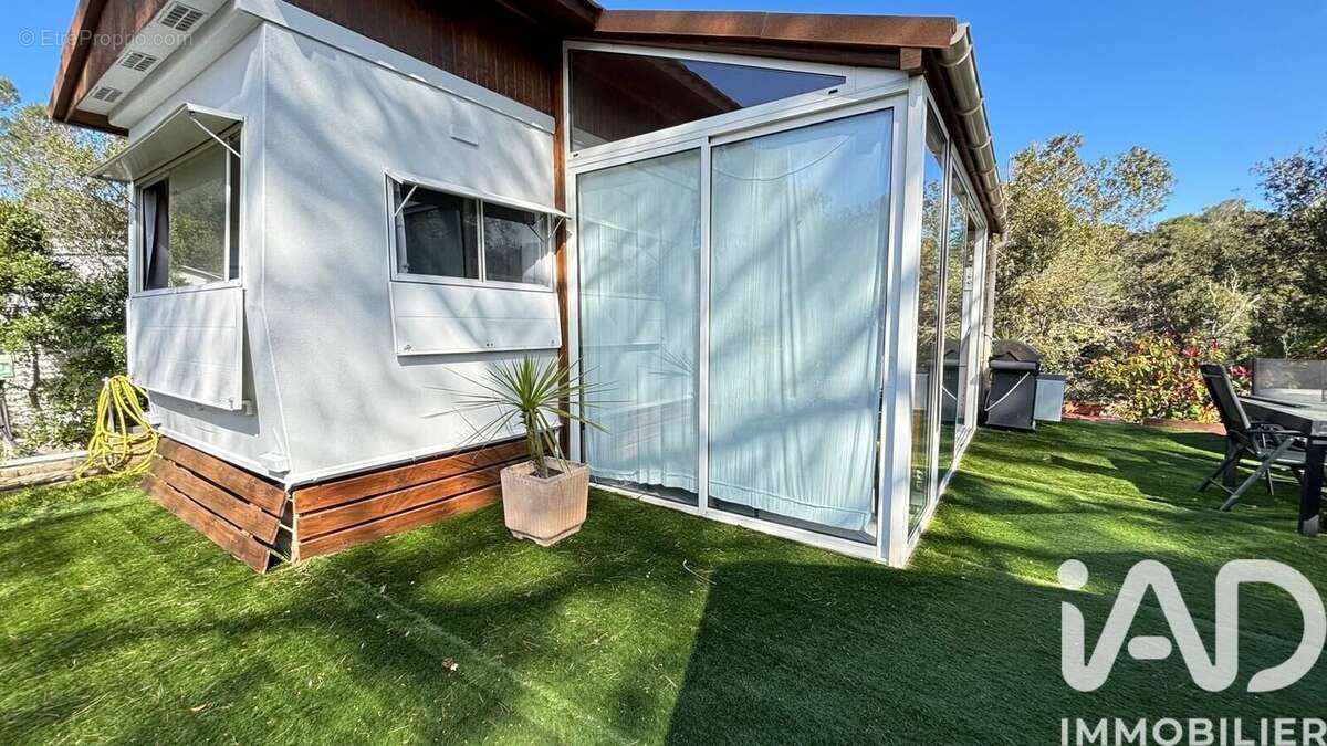 Photo 4 - Terrain à FREJUS