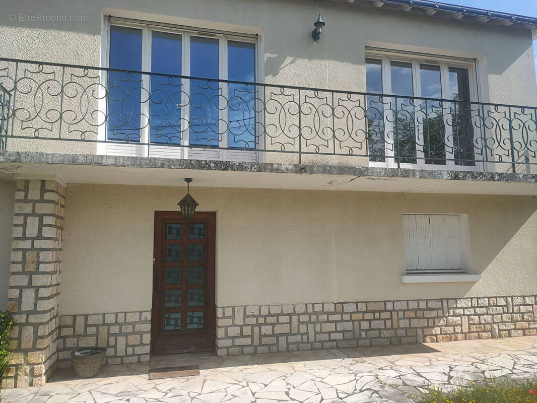 Maison à SAINT-MARTIN-LE-BEAU