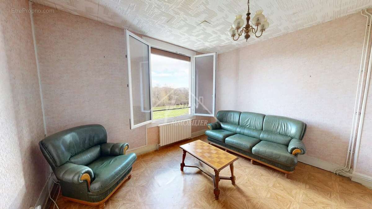 Maison à SAINT-ELOY-LES-MINES