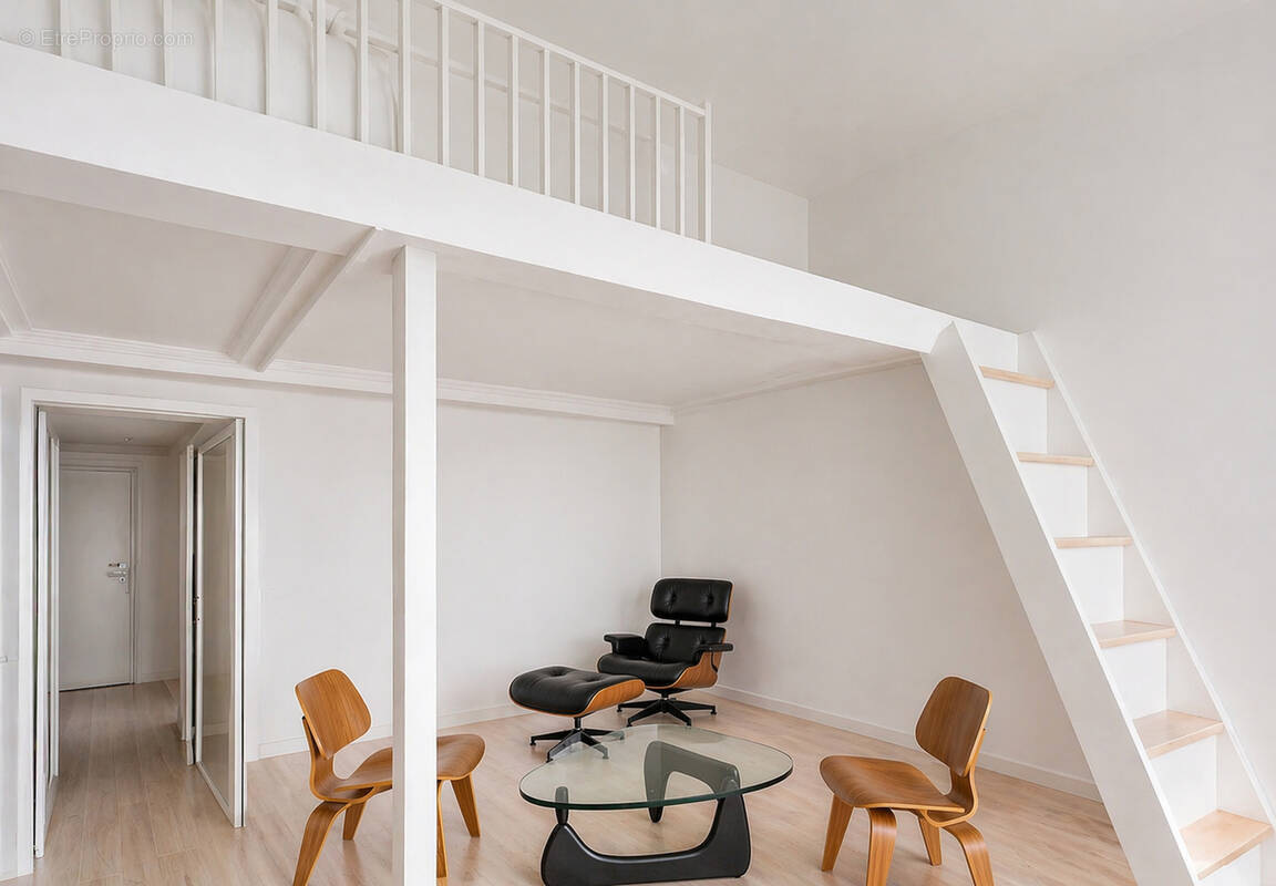 Appartement à NEUILLY-SUR-SEINE