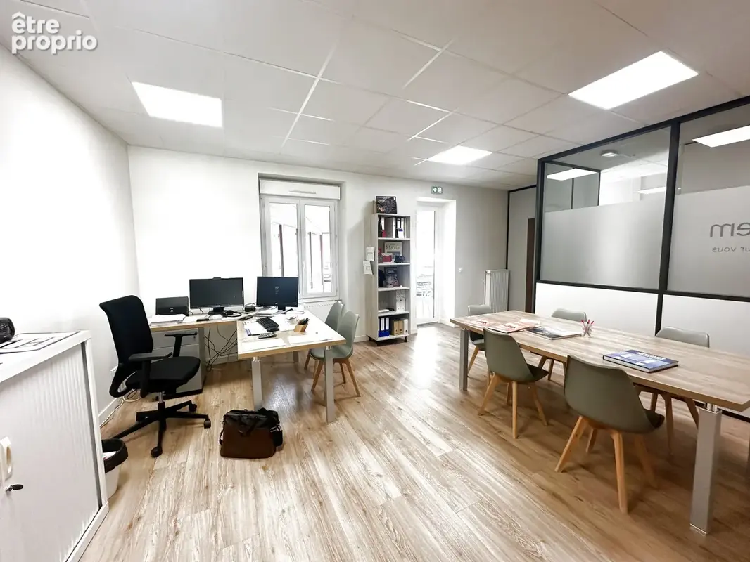 Immeuble  de  278m2 - photo 2