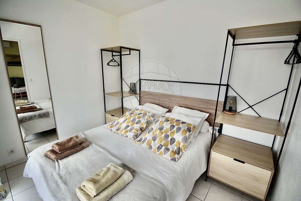 Appartement à VILLENEUVE-LOUBET