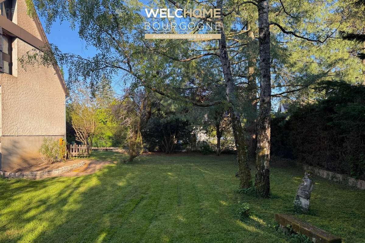 Maison à GIVRY