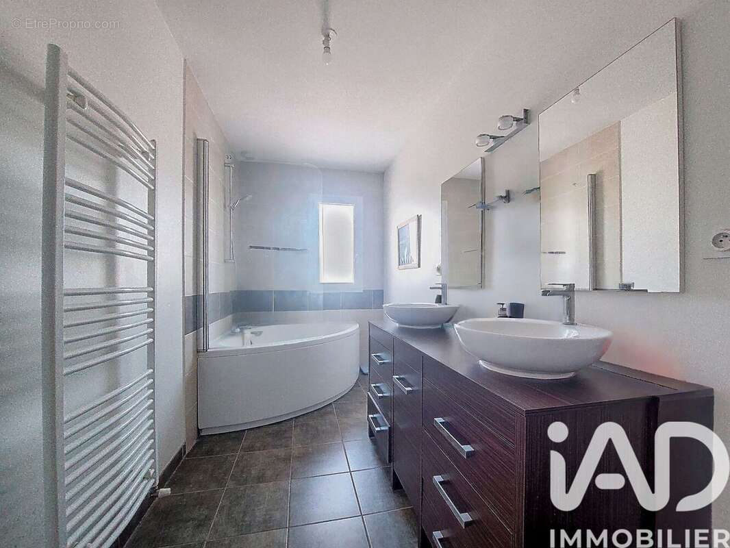 Photo 6 - Maison à VILLENAVE-D'ORNON