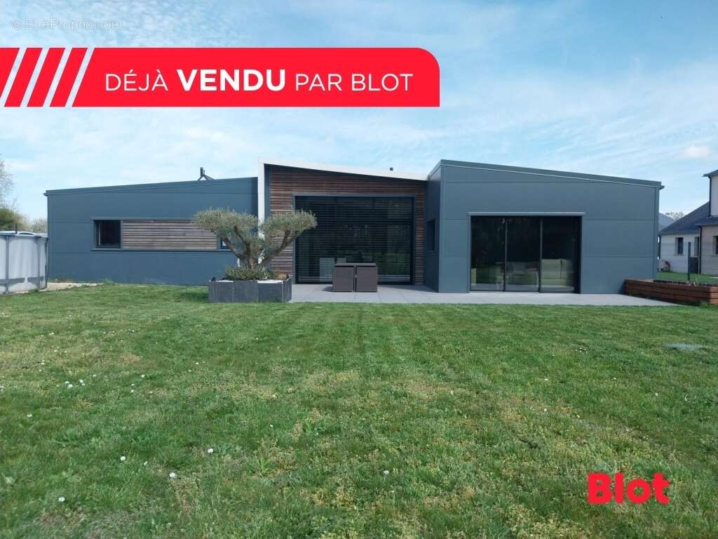 Maison 146 m² à Vieux-Vy-Sur-Couesnon  - photo 2