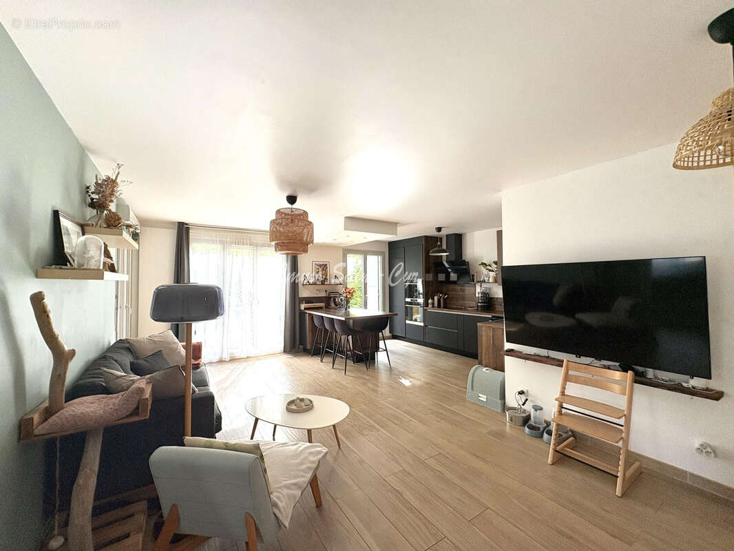 Appartement à SAINT-GERMAIN-AU-MONT-D'OR
