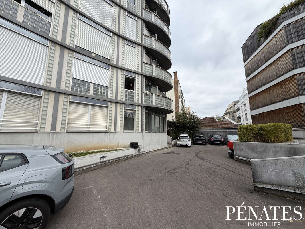 Appartement à CHAVILLE