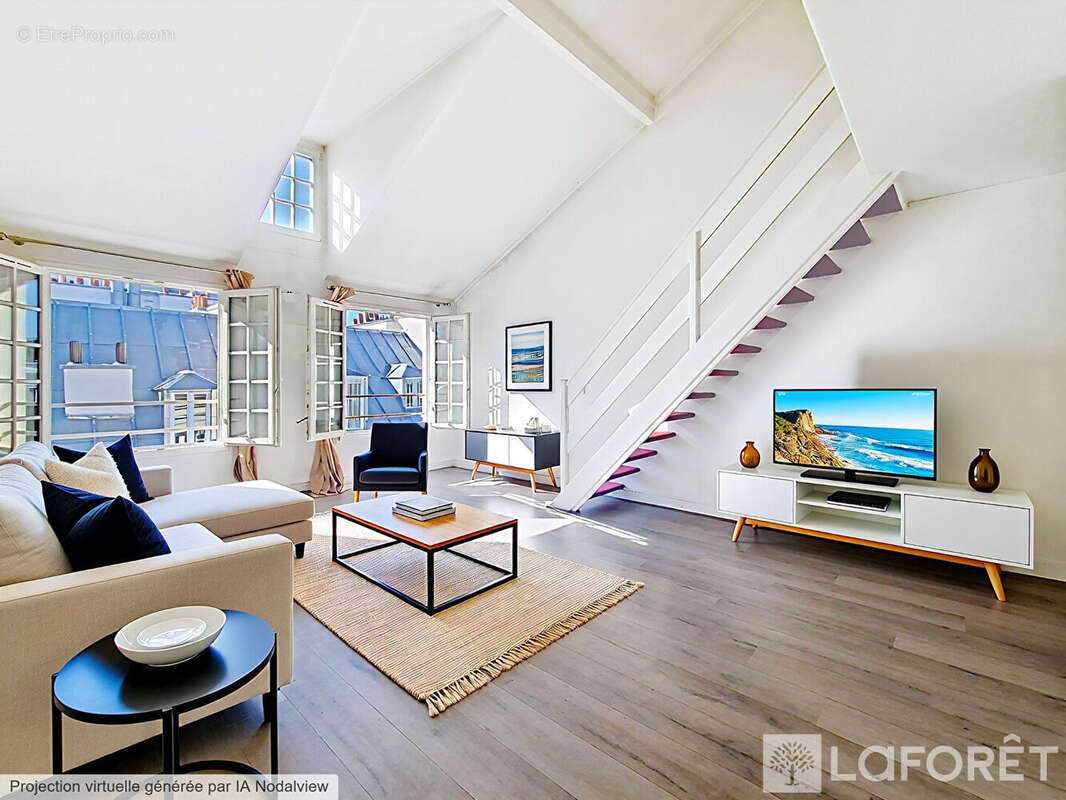 Appartement à PARIS-1E
