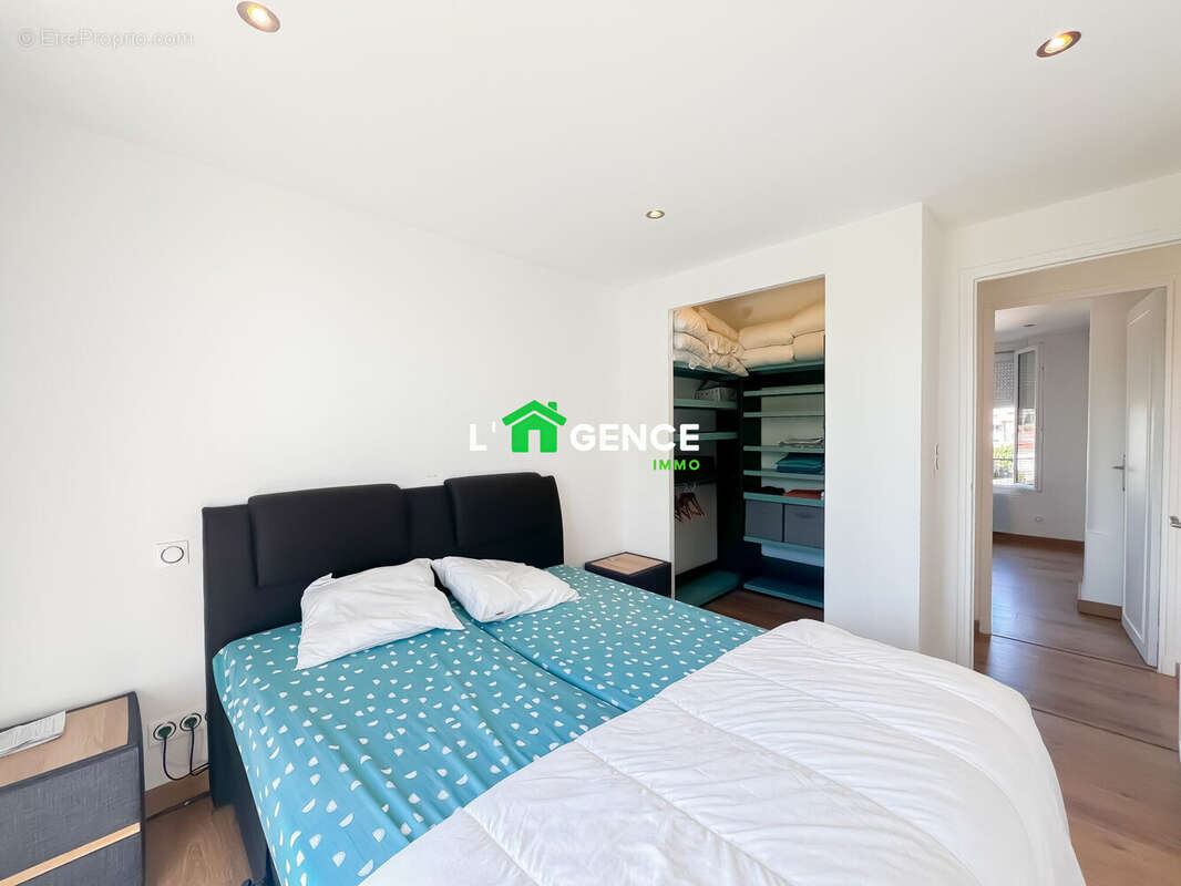 Appartement 66 m² à Martigues  - photo 8