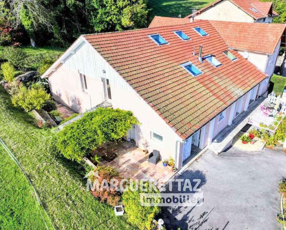 Maison à VIUZ-EN-SALLAZ