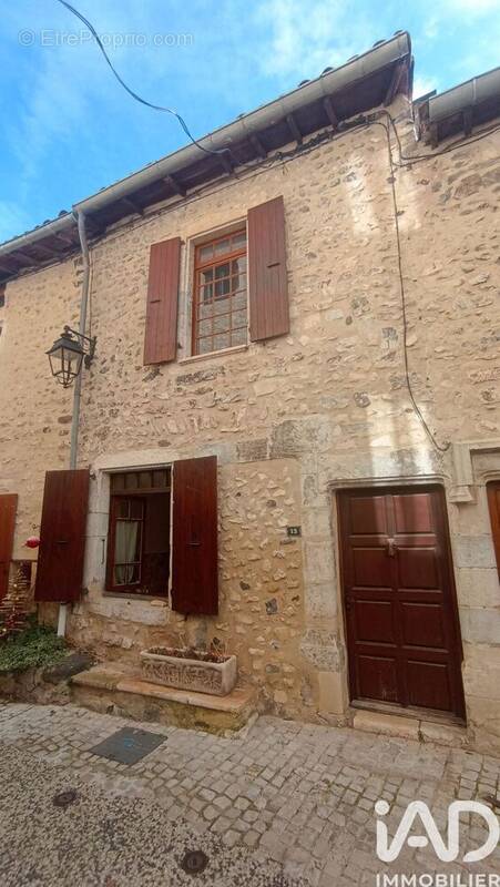 Photo 1 - Maison à ROCHEMAURE