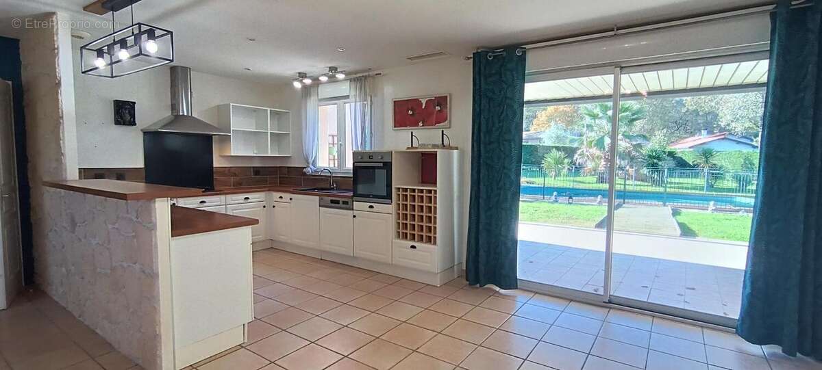 Maison 110 m² à Montauban  - photo 9