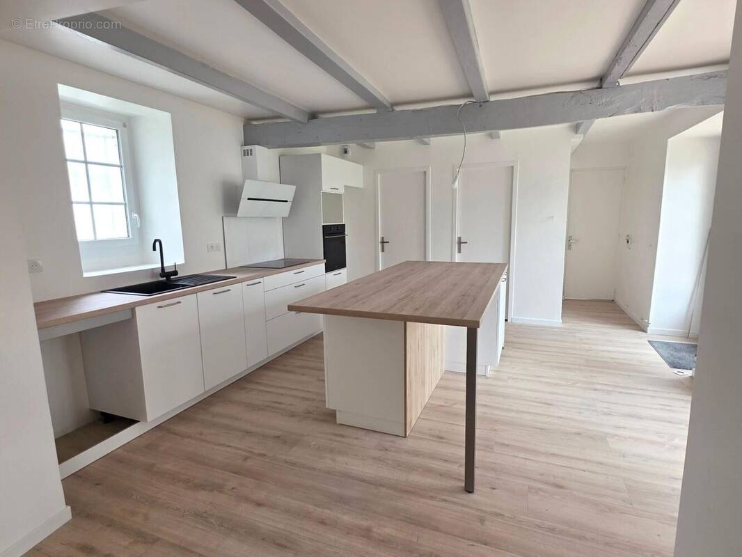 Photo 1 - Maison à PERIGNY