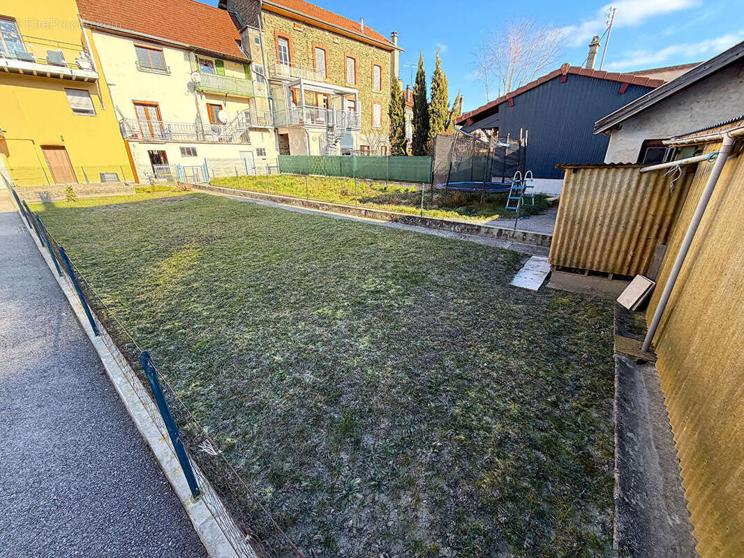 Appartement à SEYSSEL