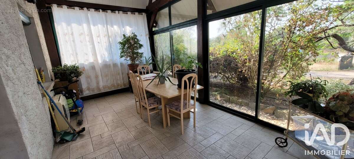 Maison 193 m² à Trevol  - photo 3