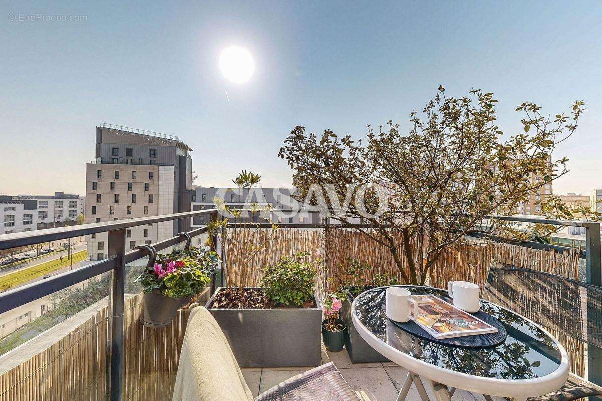 Appartement à COLOMBES