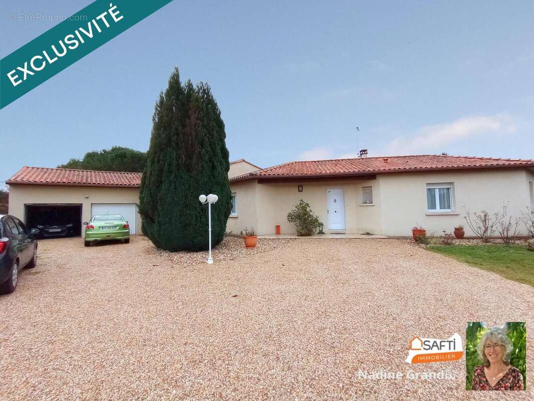 Photo 2 - Maison à CHALAIS