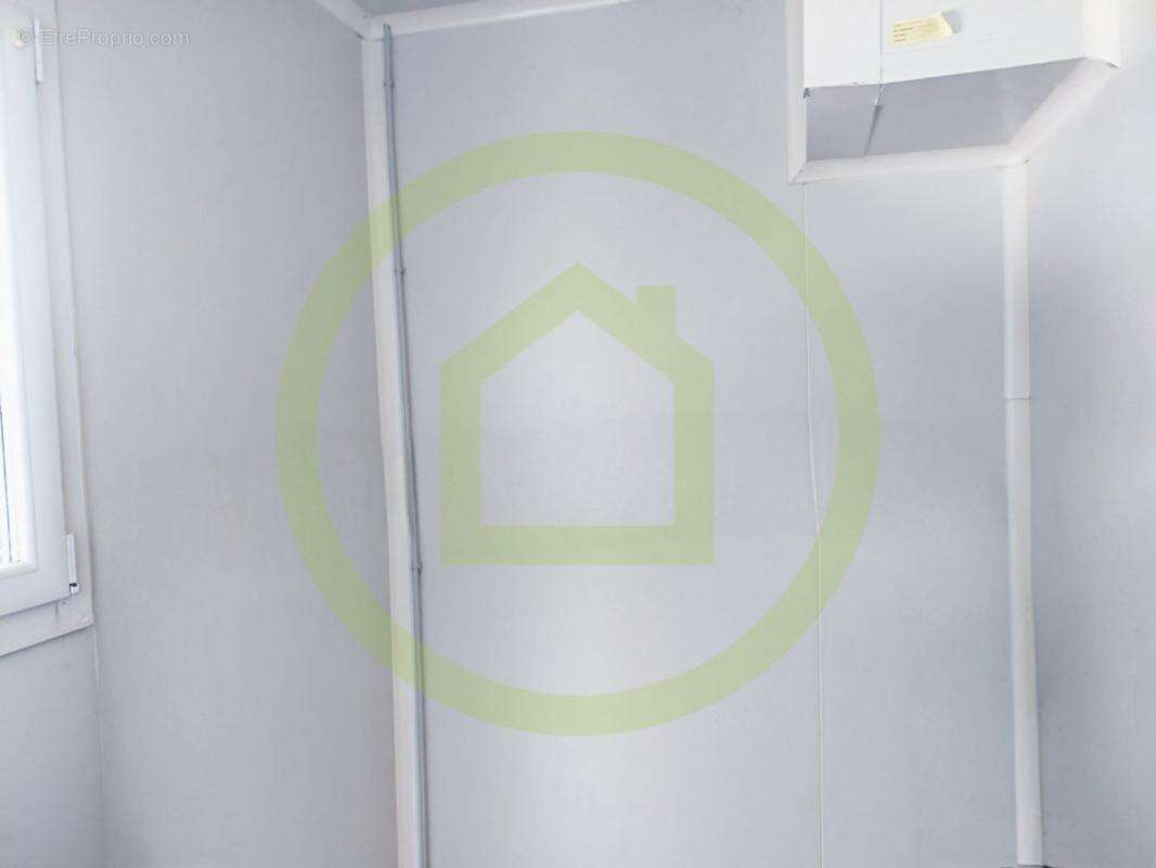 Commerce à LES SABLES-D&#039;OLONNE