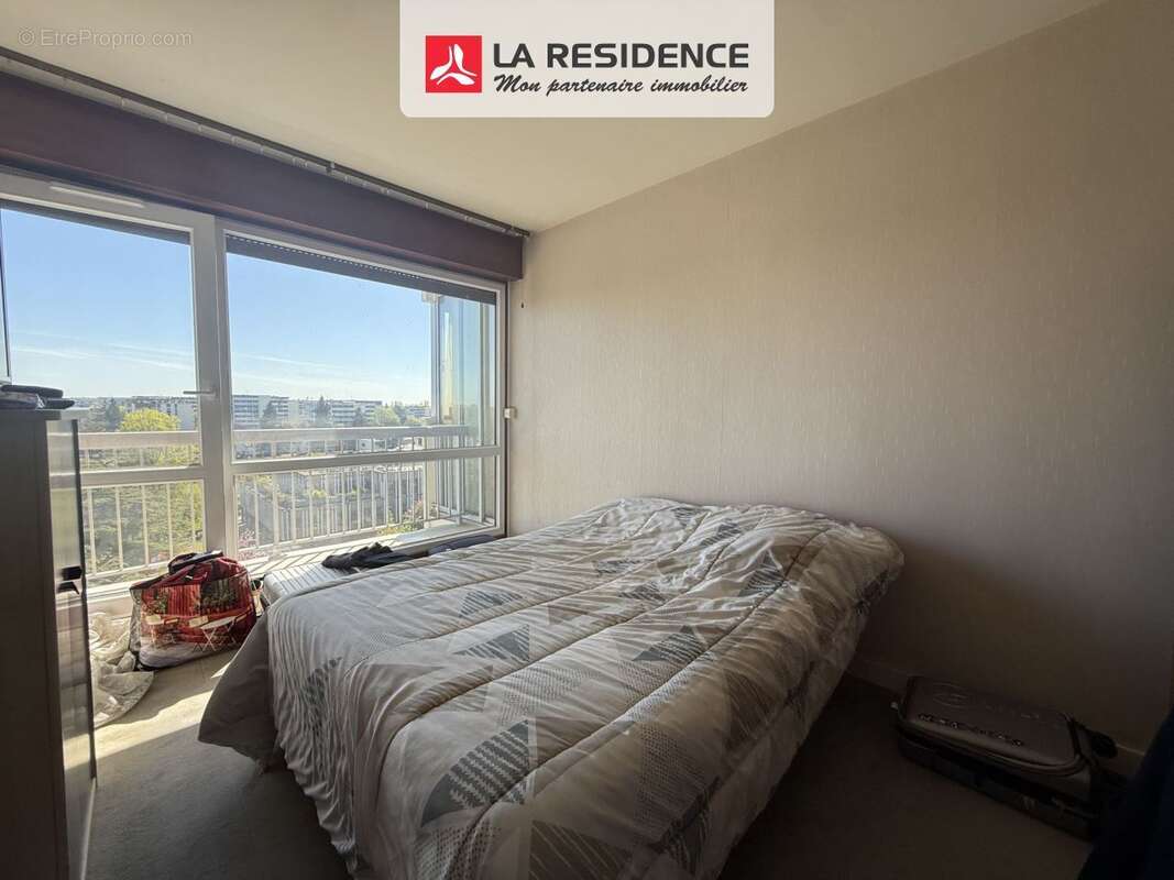 Appartement 73 m² à Velizy-Villacoublay  - photo 4