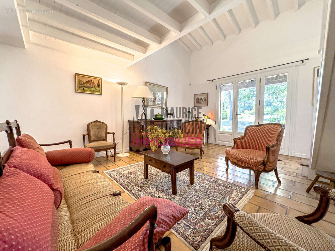 Maison 153 m² à Carpentras  - photo 9