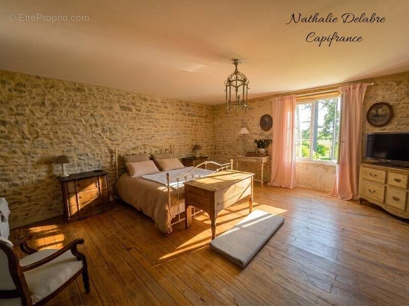 Maison à NANTEUIL