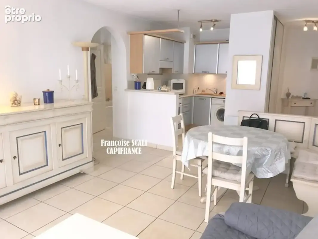 Appartement à vendre 2 pièces SAINT RAPHAEL (83) - photo 2
