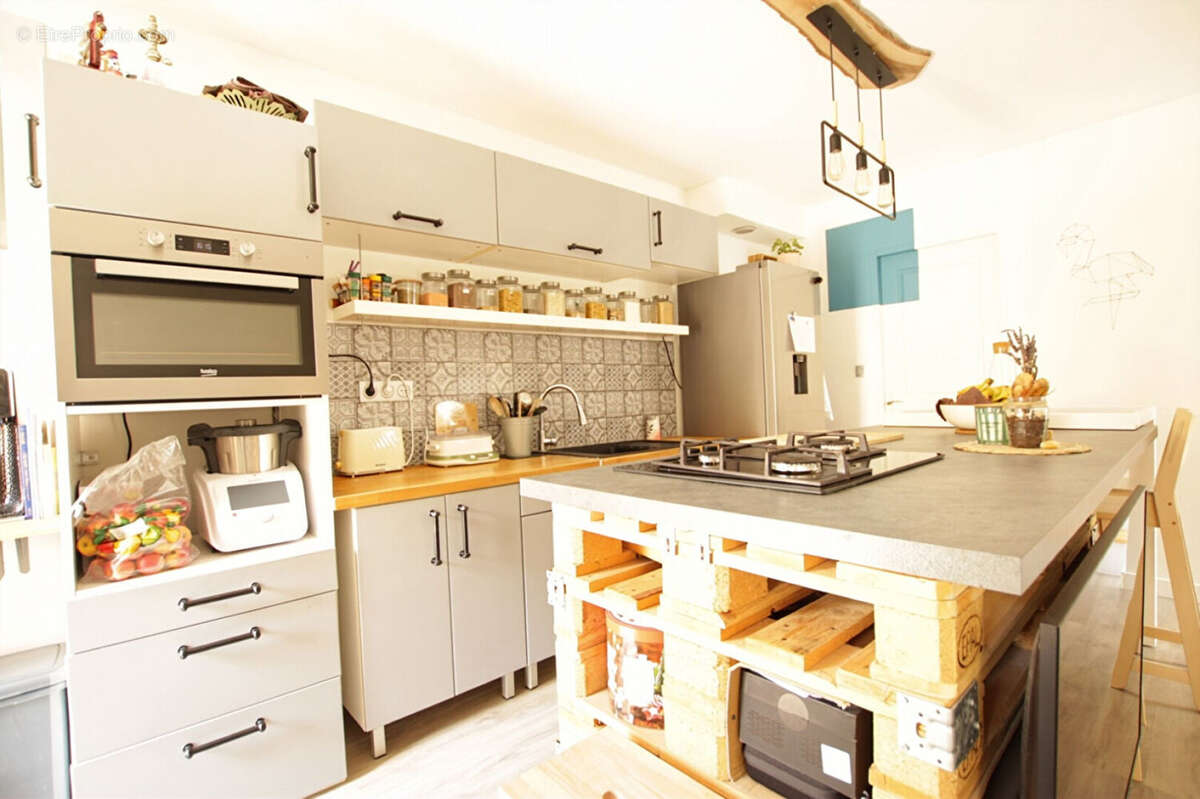 Maison à SAINT-PRIEST