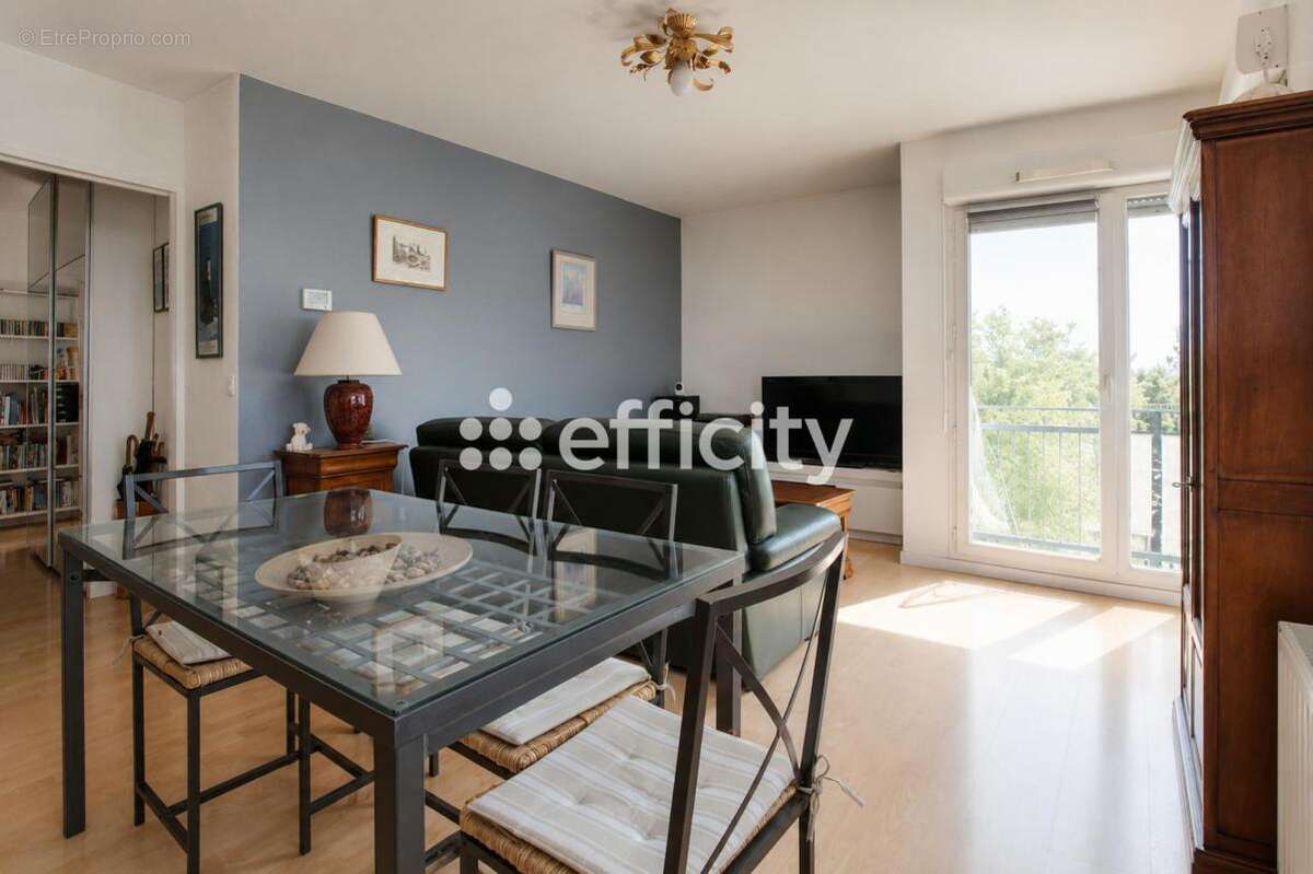 Appartement à CHELLES