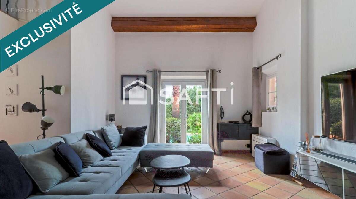 Photo 3 - Maison à ROQUEBRUNE-SUR-ARGENS