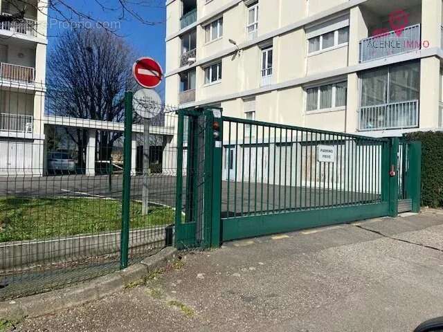 Appartement à VENISSIEUX