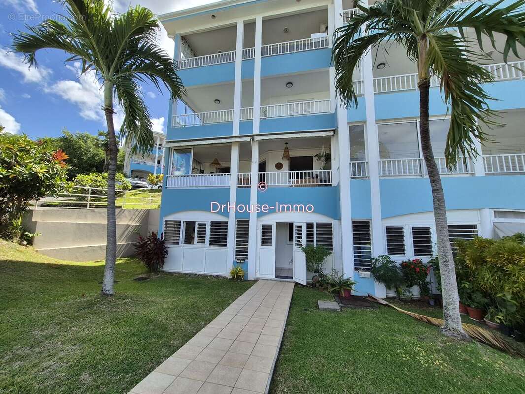 Appartement à LES TROIS-ILETS