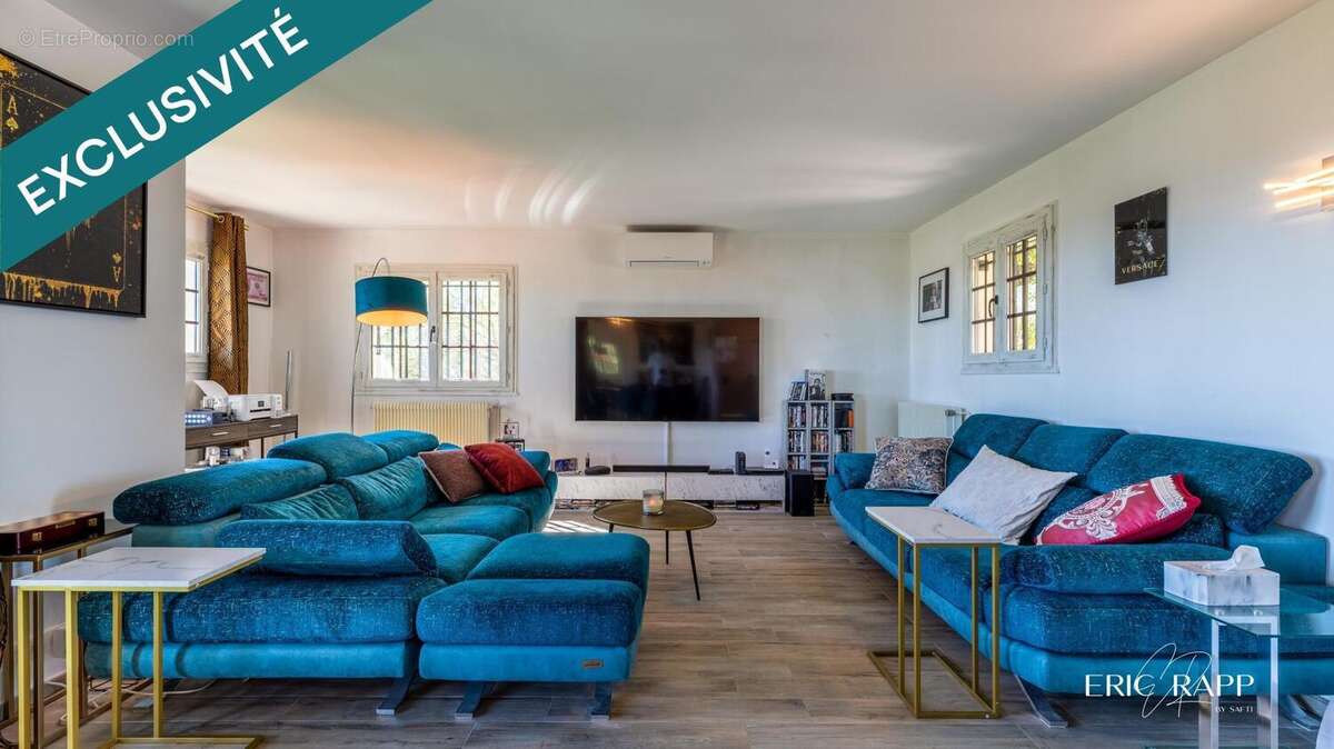 Photo 8 - Maison à ROQUEBRUNE-SUR-ARGENS