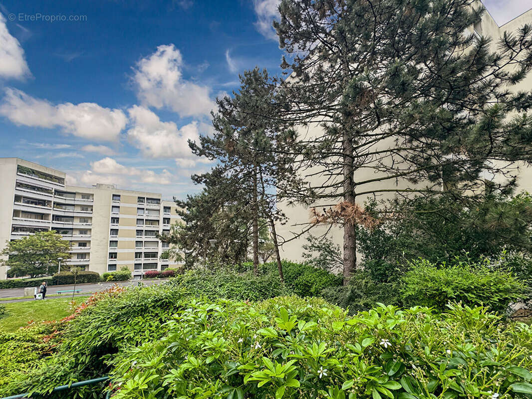Appartement à ROSNY-SOUS-BOIS