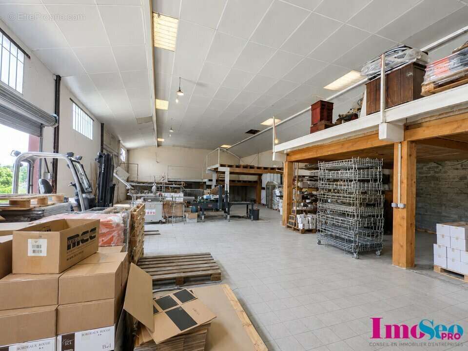 Local commercial à vendre - photo 6